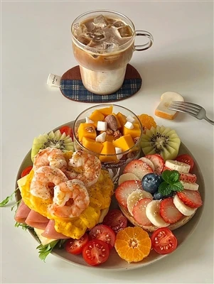 บรันช์จานเด็ด 🥪🍤🍓|งานฉลองยามเช้าอันมีสีสันและน่าพึงพอใจ